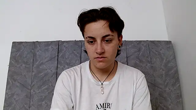 linda 33 online show from 11/24/25, 07:02