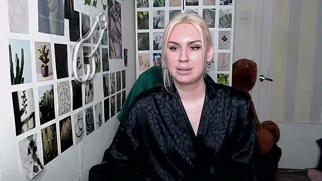 CapriScorpion online show from 10/16/25, 11:44