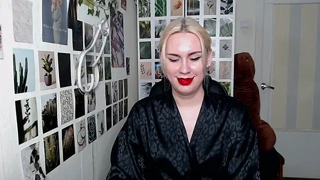 CapriScorpion online show from 10/30/25, 11:22