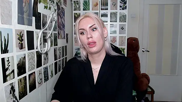 CapriScorpion online show from 11/14/25, 10:36