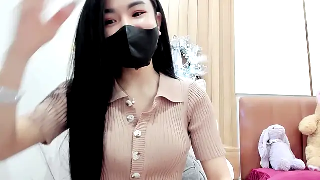 Lita-Julia online show from 09/11/25, 11:43