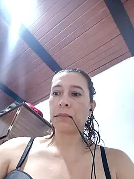 Snapshot of mademonsexy chatting on 02/20/25, 09:31 mademonsexy online show from 02/20/25, 09:31