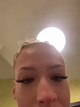 Leyladieistso47 online show from 01/07/25, 11:03