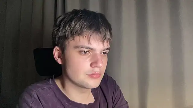 superfluboy  online show from 10/24/25, 08:27