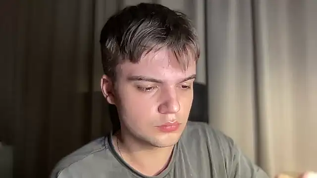 superfluboy  online show from 11/10/25, 05:23