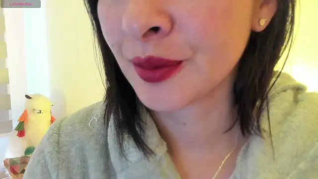 Snapshot of queen_fetish chatting on 09/20/25, 11:11 queen fetish online show from 09/20/25, 11:11