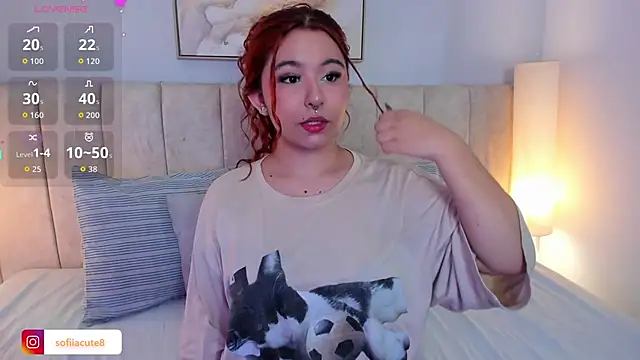 Snapshot of Atenea_cuteee chatting on 11/12/25, 02:12 Atenea cuteee online show from 11/12/25, 02:12