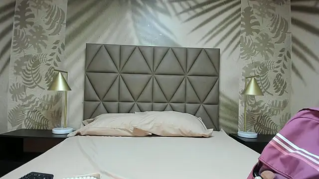 AnneDixie online show from 04/01/26, 03:07