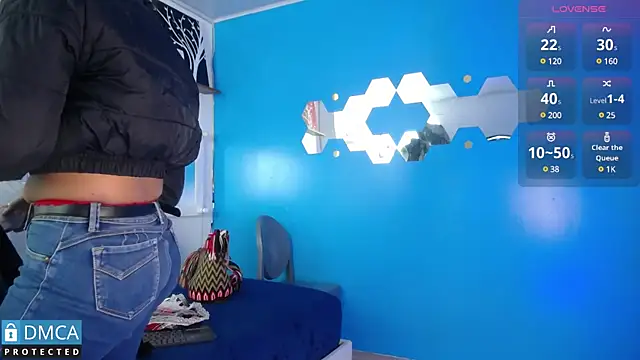 CarolRodriguez  online show from 02/05/25, 01:44