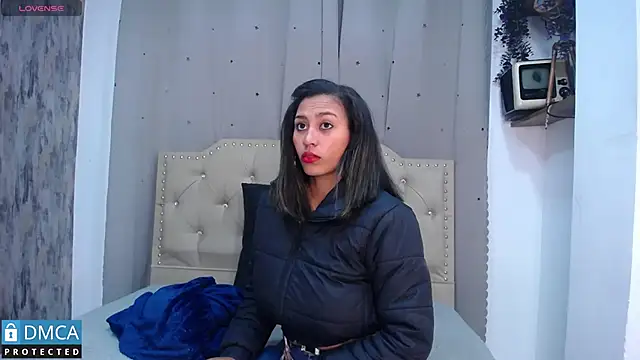 CarolRodriguez  online show from 02/25/25, 02:36