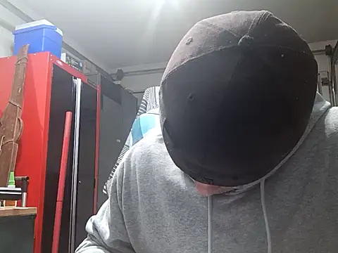 Snapshot of ironwood420 chatting on 02/18/25, 10:05 ironwood420 online show from 02/18/25, 10:05