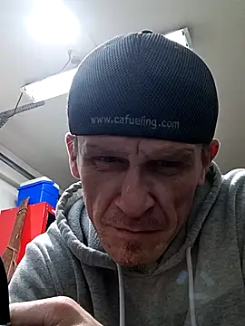 Snapshot of ironwood420 chatting on 02/22/25, 02:30 ironwood420 online show from 02/22/25, 02:30