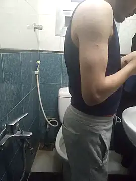 Snapshot of Arabian-B chatting on 12/05/24, 10:23 Arabian-B online show from 12/05/24, 10:23