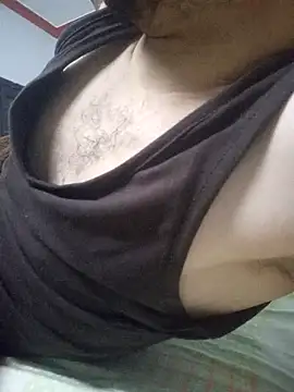 Snapshot of Arabian-B chatting on 12/11/24, 12:55 Arabian-B online show from 12/11/24, 12:55