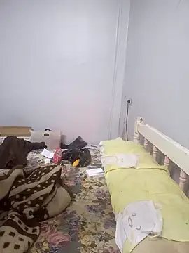 Snapshot of Arabian-B chatting on 12/19/24, 10:21 Arabian-B online show from 12/19/24, 10:21