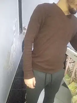 Snapshot of Arabian-B chatting on 12/21/24, 10:19 Arabian-B online show from 12/21/24, 10:19