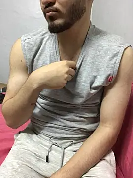 Snapshot of Arabian-B chatting on 02/07/25, 12:06 Arabian-B online show from 02/07/25, 12:06