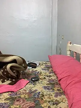 Snapshot of Arabian-B chatting on 02/13/25, 12:46 Arabian-B online show from 02/13/25, 12:46