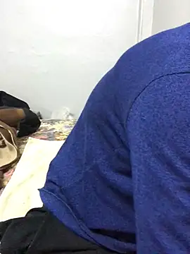 Snapshot of Arabian-B chatting on 03/01/25, 11:39 Arabian-B online show from 03/01/25, 11:39