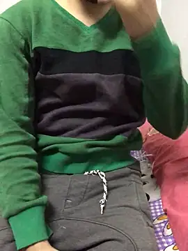 Snapshot of Arabian-B chatting on 03/04/25, 07:19 Arabian-B online show from 03/04/25, 07:19