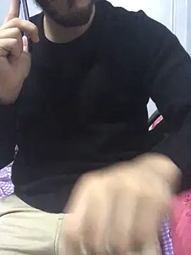 Snapshot of Arabian-B chatting on 03/10/25, 07:07 Arabian-B online show from 03/10/25, 07:07