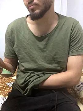 Snapshot of Arabian-B chatting on 10/16/25, 12:11 Arabian-B online show from 10/16/25, 12:11