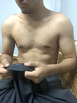 Snapshot of Arabian-B chatting on 10/24/25, 11:39 Arabian-B online show from 10/24/25, 11:39