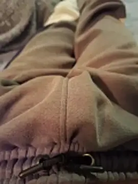 Snapshot of FreezingTie850 chatting on 03/05/26, 11:23 FreezingTie850 online show from 03/05/26, 11:23