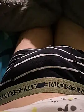 Snapshot of FreezingTie850 chatting on 03/07/26, 10:18 FreezingTie850 online show from 03/07/26, 10:18