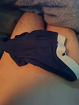 Snapshot of FreezingTie850 chatting on 03/16/26, 07:45 FreezingTie850 online show from 03/16/26, 07:45