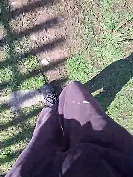 Snapshot of FreezingTie850 chatting on 03/28/26, 10:26 FreezingTie850 online show from 03/28/26, 10:26