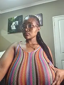 Bustygoddess32 online show from 02/11/25, 10:37