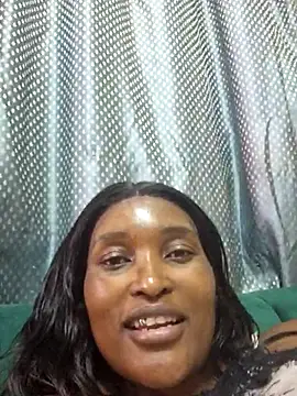 Bustygoddess32 online show from 02/14/25, 07:12