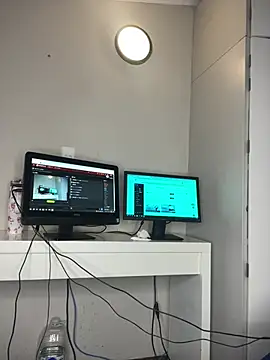 Bustygoddess32 online show from 01/11/26, 01:10