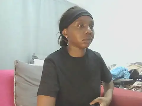 Sexxybella27 online show from 04/16/26, 07:47