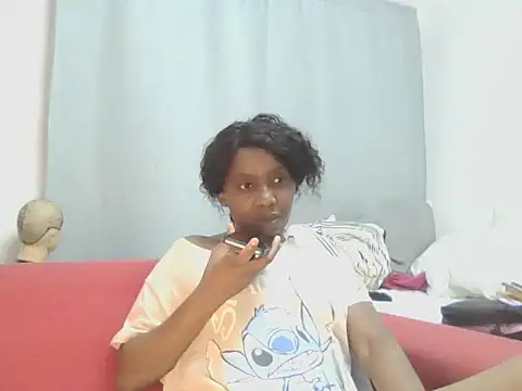 Snapshot of Sexxybella27 chatting on 05/17/26, 08:16 Sexxybella27 online show from 05/17/26, 08:16