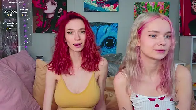 Snapshot of Viena_dias chatting on 04/04/26, 02:14 Viena dias online show from 04/04/26, 02:14