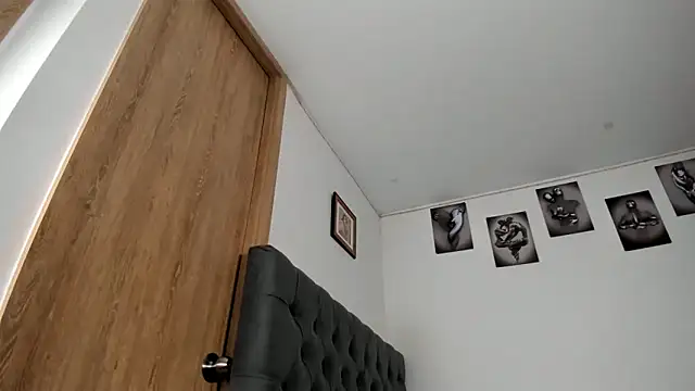 Snapshot of Bambi_gurl chatting on 01/24/25, 01:24 Bambi gurl online show from 01/24/25, 01:24