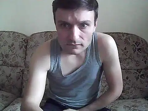 Snapshot of suarez1235 chatting on 02/09/26, 10:08 suarez1235 online show from 02/09/26, 10:08