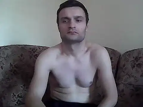 Snapshot of suarez1235 chatting on 03/05/26, 12:23 suarez1235 online show from 03/05/26, 12:23