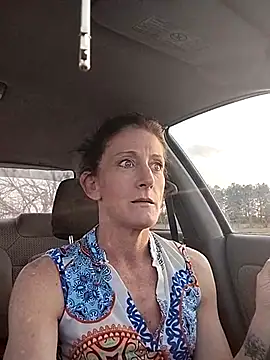 Snapshot of Longtoes45 chatting on 02/27/25, 10:42 Longtoes45 online show from 02/27/25, 10:42