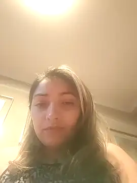 Snapshot of claudia chatting on 01/29/25, 10:43 claudia online show from 01/29/25, 10:43