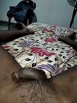 Snapshot of Ronaldo_707 chatting on 03/13/25, 09:16 Ronaldo 707 online show from 03/13/25, 09:16