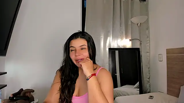 Snapshot of miaa_daniels chatting on 01/24/25, 11:04 miaa daniels online show from 01/24/25, 11:04