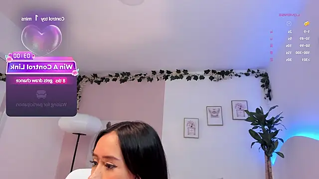 Kim ev online show from 12/15/24, 11:45