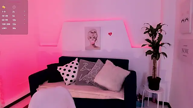 Kim ev online show from 02/08/25, 11:12