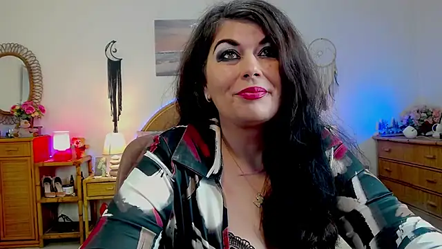 Snapshot of EllenGrace chatting on 04/06/26, 09:54 EllenGrace online show from 04/06/26, 09:54