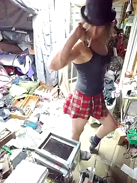 cdressupdiva online show from 01/29/25, 06:54