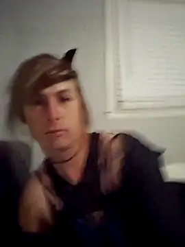 cdressupdiva online show from 03/18/26, 05:54