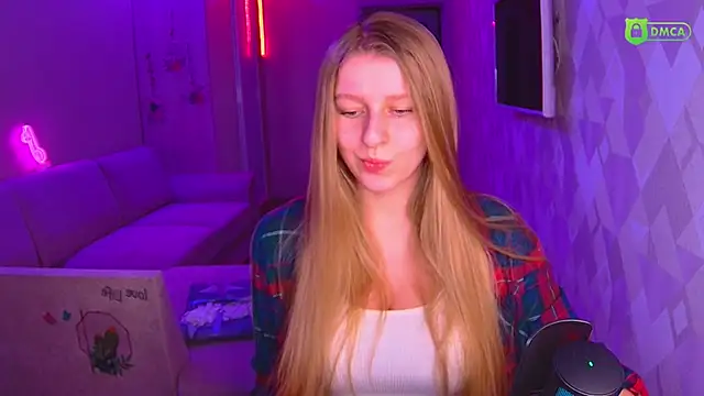 AmaliaQueen online show from 12/09/24, 02:06